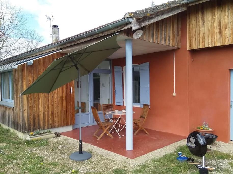 Bienvenue Au Gite De Claret Casseneuil Buitenkant foto